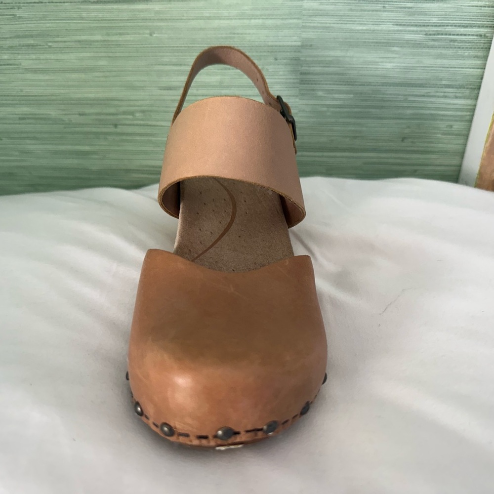 Dansko Tan Leather Clog Mule - Picture 2 of 10